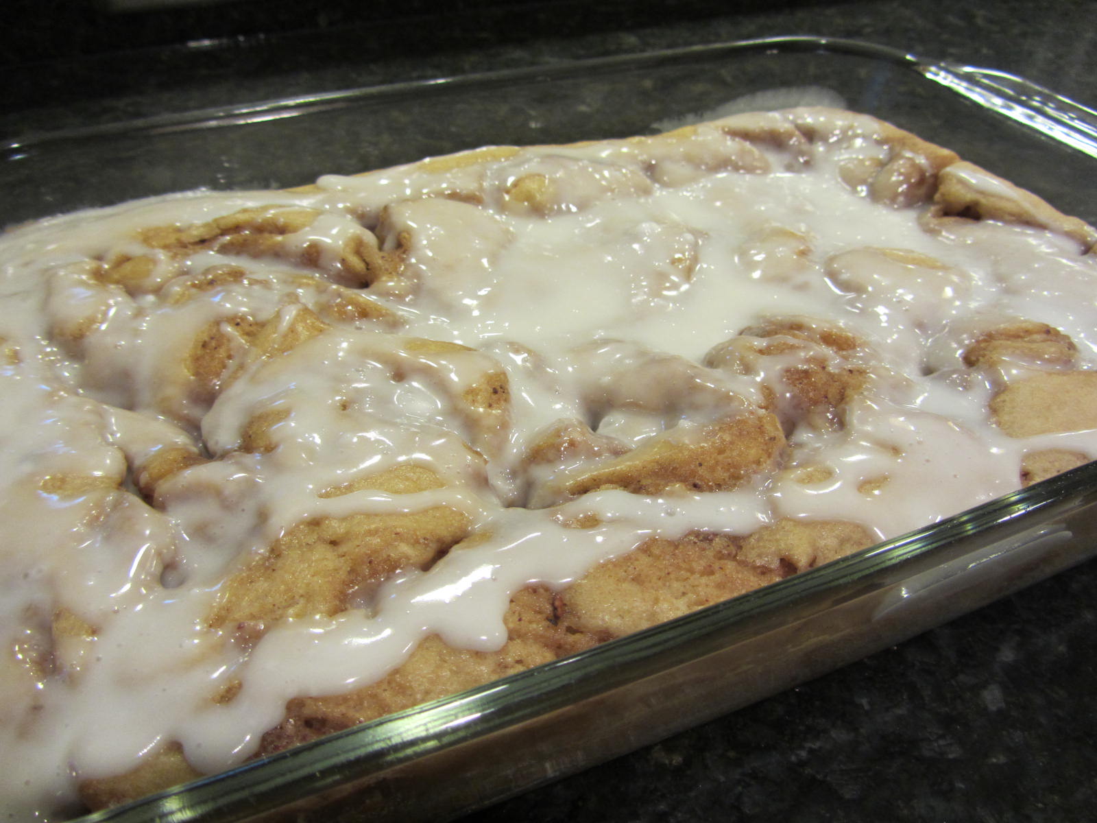 Cinnamon Roll Cake from Future Expat
